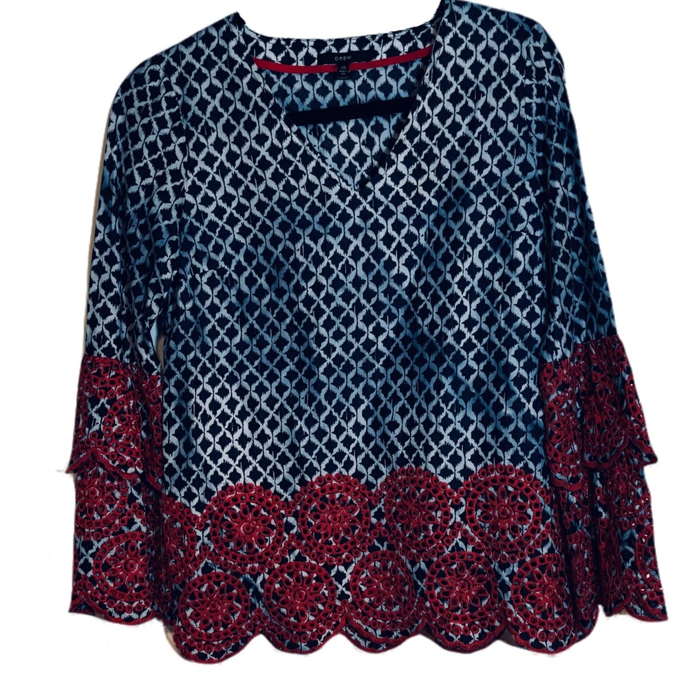 Women’s DREW Shirt Blouse Size XS, Blue white and red.Red Eyelet detail, Detail